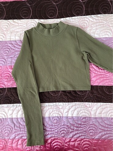 Addax crop bluz
