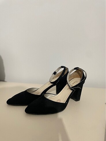Topuklu ayakkabı - Görsel 5