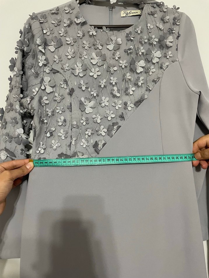 Uzun Kollu Gri İşlemeli Kadın Abiye Elbise - Görsel 5