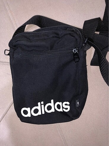 adidas çanta