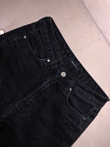 yırtmaçlı jean