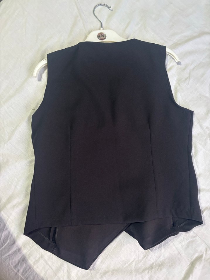 Düğmeli Siyah Kadın Yelek - Görsel 3