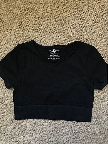Vücudu saran Crop