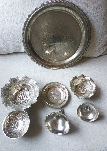Diğer Gümüş İşlemeli Geleneksel Tabak ve Kapaklı Kase Seti