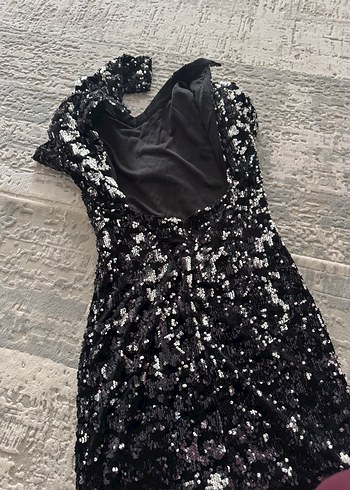 Uzun Kollu Siyah Payetli Abiye Elbise - Görsel 2