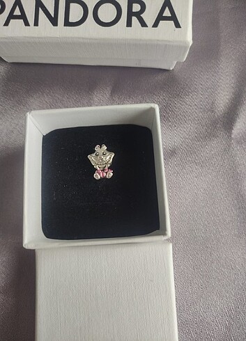 Beden Pandora Gümüş Charm