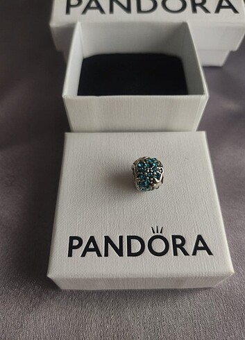 Diğer Pandora Murano Charm 