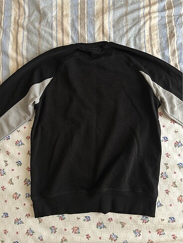 m Beden Hummel Sweatshirt Oversize