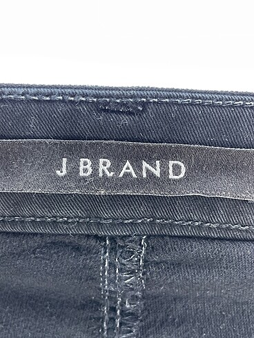 27 Beden siyah Renk J Brand Jean / Kot %70 İndirimli.