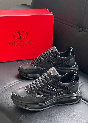 Valentino Hakiki Deri Siyah Erkek Spor Ayakkabı