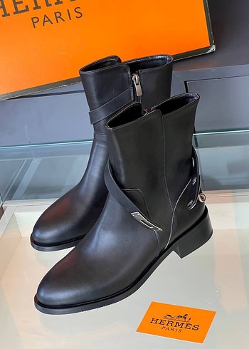 36 Beden siyah Renk Hermès Siyah Deri Stiletto Topuklu Bot