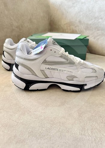 Lacoste Beyaz Gri Desenli Erkek Spor Ayakkabı