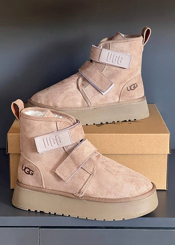 Ugg Bej Süet Kadın Dolgu Topuklu Bot Ugg