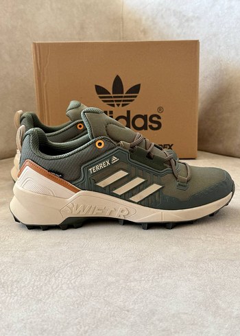Adidas 42