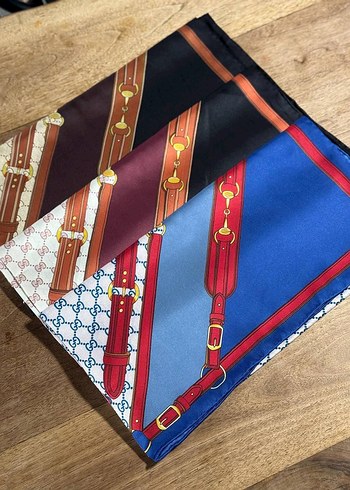 Kahverengi Zincir Detaylı Gucci Kadın Fuları - Görsel 7