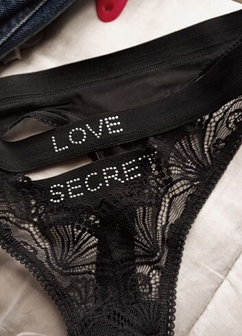 Love Secret serisi tanga