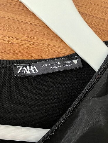 Zara Elbise