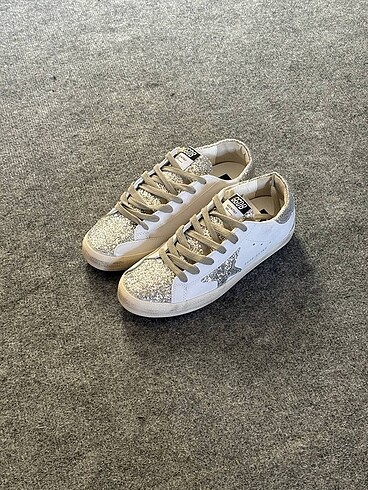 Golden Goose Deluxe Golden Goose Deluxe Gümüş