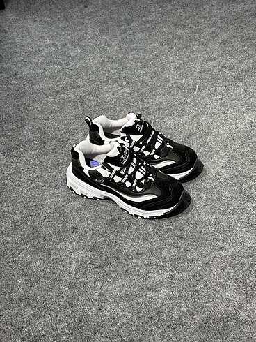 Skechers D?lites Siyah Beyaz
