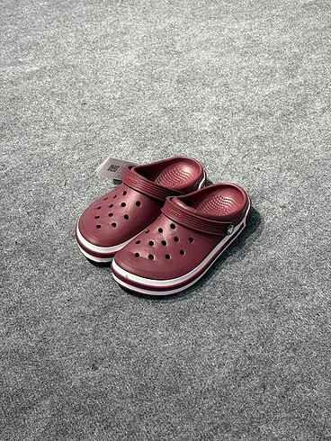36 Beden Crocs Off Court Bordo