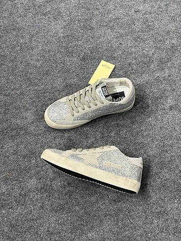 36 Beden Golden Goose Deluxe Gümüş Simli