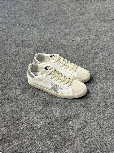 Golden Goose Deluxe Gümüş Yıldız