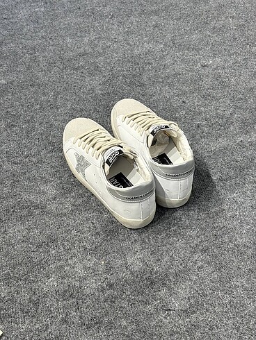 39 Beden beyaz Renk Golden Goose Deluxe Gümüş Yıldız