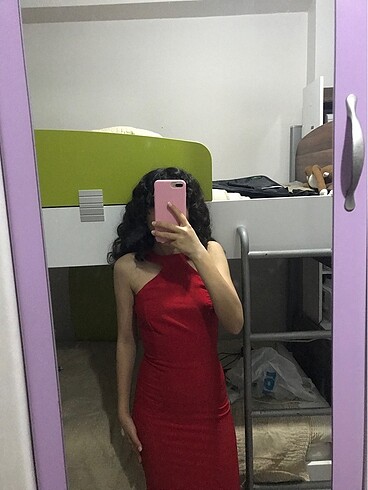 Kırmızı sade elbise