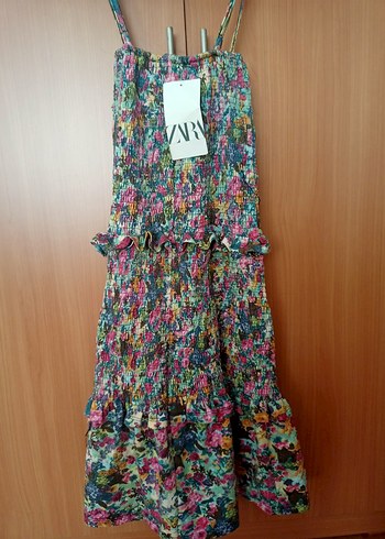 Zara askılı elbise