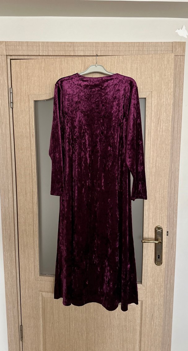 Bordo Kadın Uzun V Yaka Elbise - Görsel 4