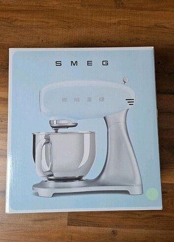SMEG Hamur Makinesi