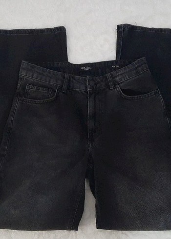 LC Waikiki Rahat Ve Sik Siyah Denim Jean