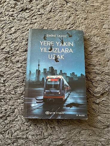 yere yakın yıldızlara uzak