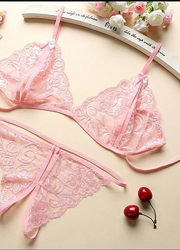 Seksi Pembe Tanga İç Çamaşır Takımı Standart