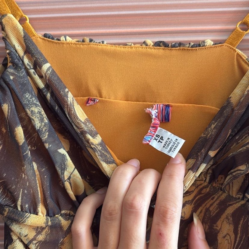 Kahverengi Drapeli Askılı Uzun Elbise - Görsel 4