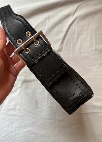 Kemer Tokalı Siyah Deri Kadın Çanta - Görsel 2