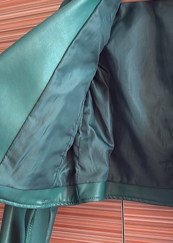 Pull&bear yeşil deri ceket - Görsel 5