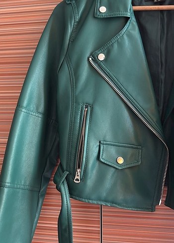Pull&bear yeşil deri ceket - Görsel 4