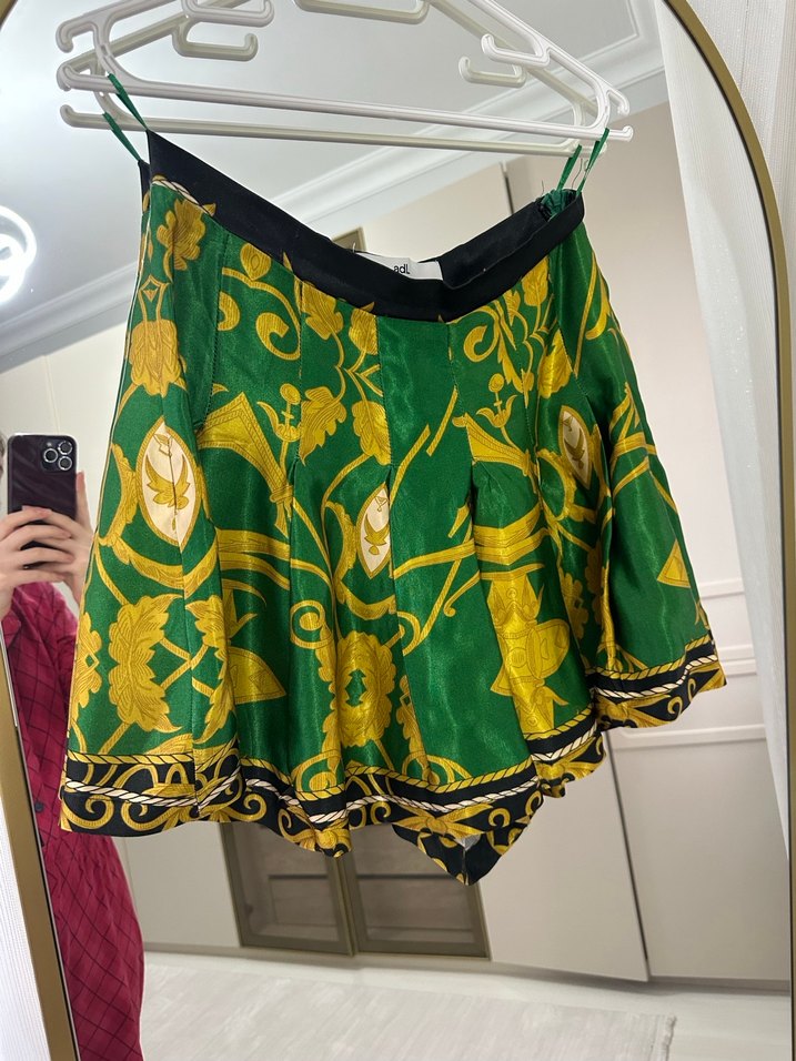 Yeşil Desenli Pilili Mini Etek adl marka - Görsel 3