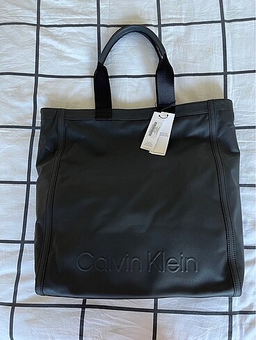  Beden siyah Renk Calvin Klein Kadın Çanta