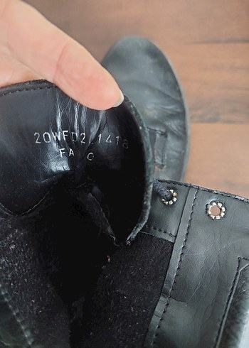 Siyah Deri Bağcıklı Stiletto Bot - Görsel 3