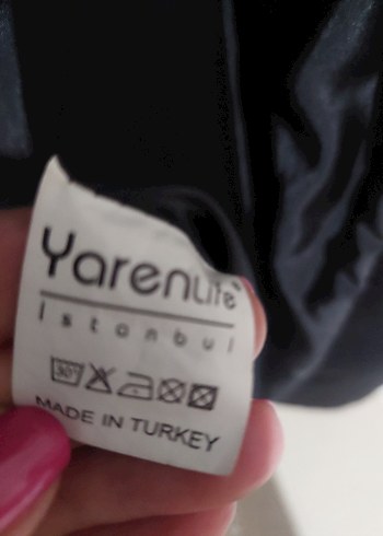 Siyah Kapüşonlu Düğmeli Kaban - Görsel 3