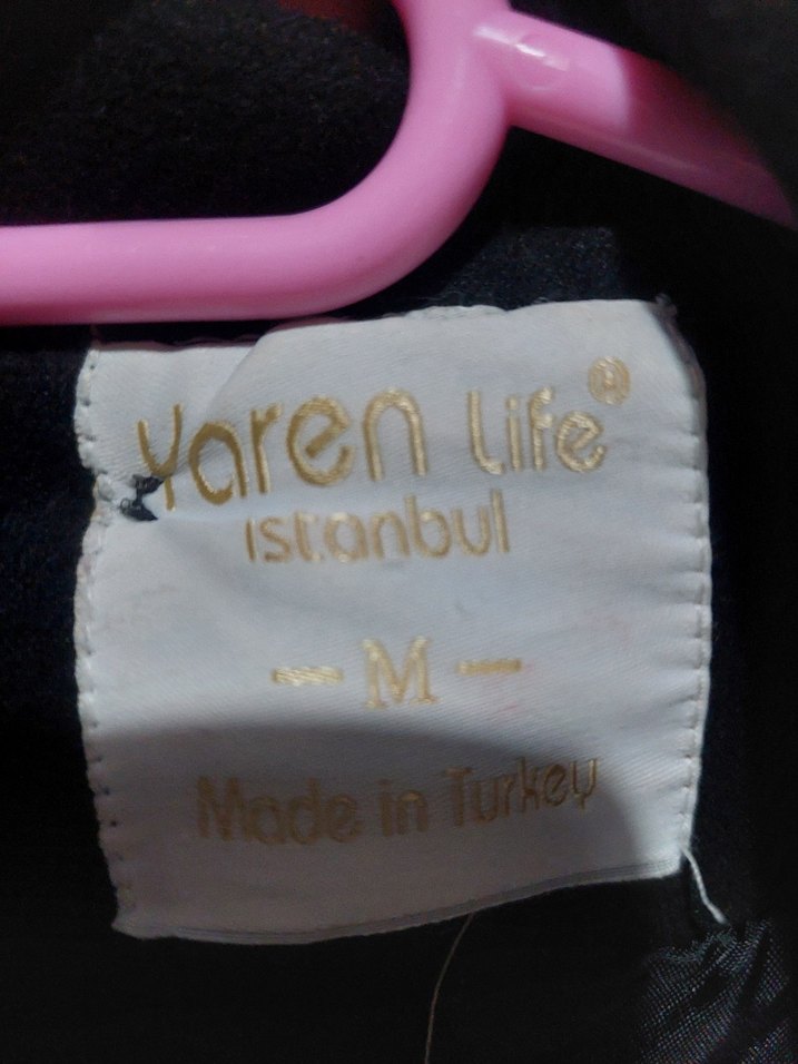 Siyah Kapüşonlu Düğmeli Kaban - Görsel 2