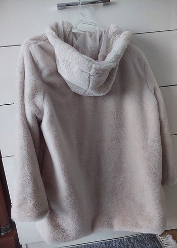 Bej Midi Suni Kürk Kapüşonlu Kadın Kaban - Görsel 2