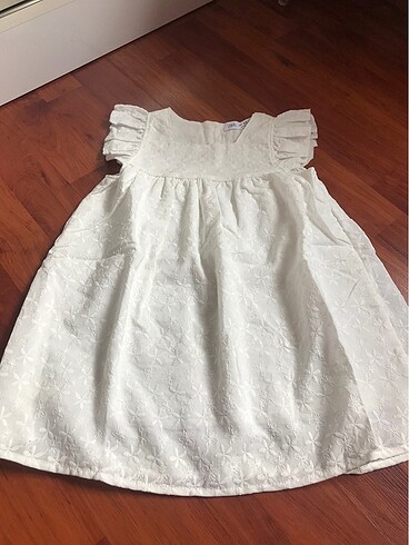 Zara 3 yaş beyaz astarlı pamuklu elbise