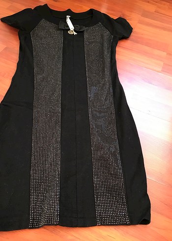 Kısa Kollu Siyah Payetli taşlı kısa  Elbise - Görsel 4