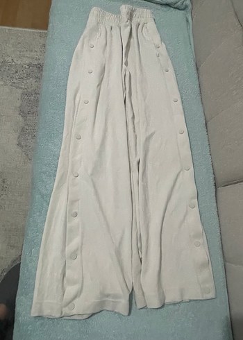 Düğmeli Krem Kadın Kumaş Pantolon - Görsel 2