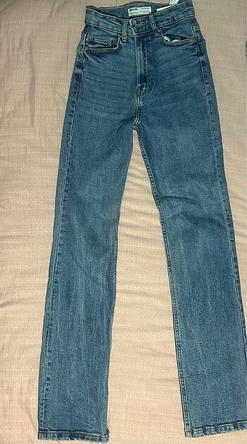 Bershka Jean