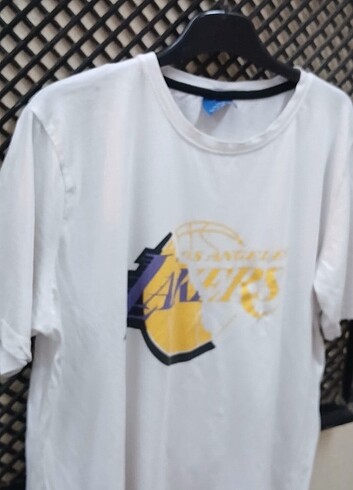 H&M Lakers. TISORT