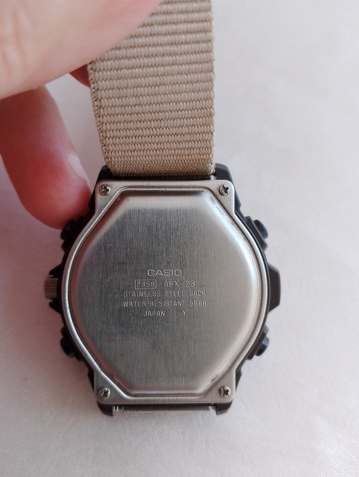 Casio Dijital Erkek Saati Bej - Görsel 5